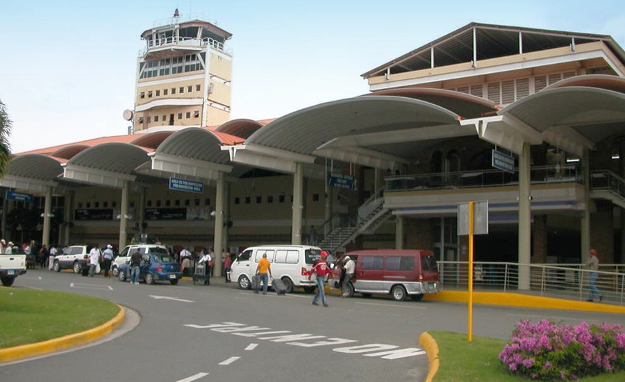 STI Santiago <br /> Airport Taxi STI Santiago Airport Taxi service.